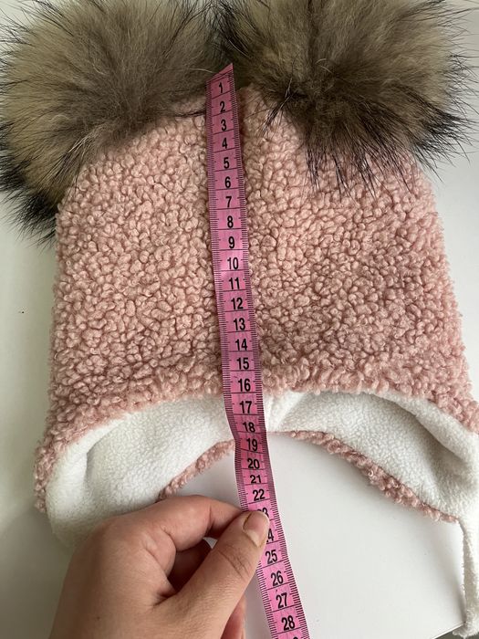 Продам шапку для дівчинки