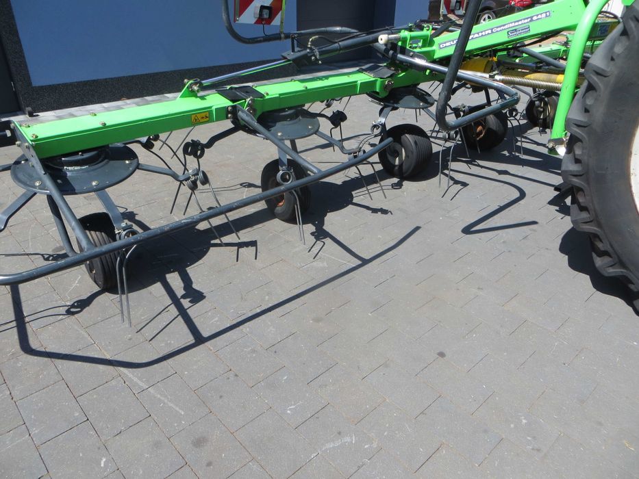 Przetrząsacz Przetrząsarka Deutz Fahr CondiMaster 6421