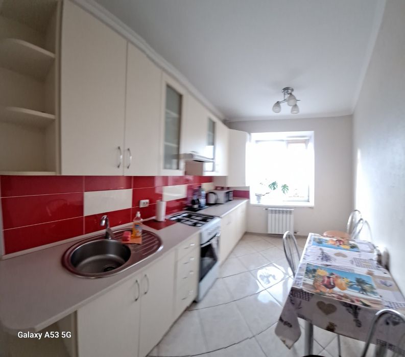 Київська. Замостя. Набережний Квартал  подобово погодинно