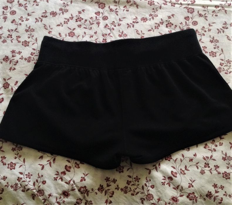 Calçoes fitness pretos Oysho