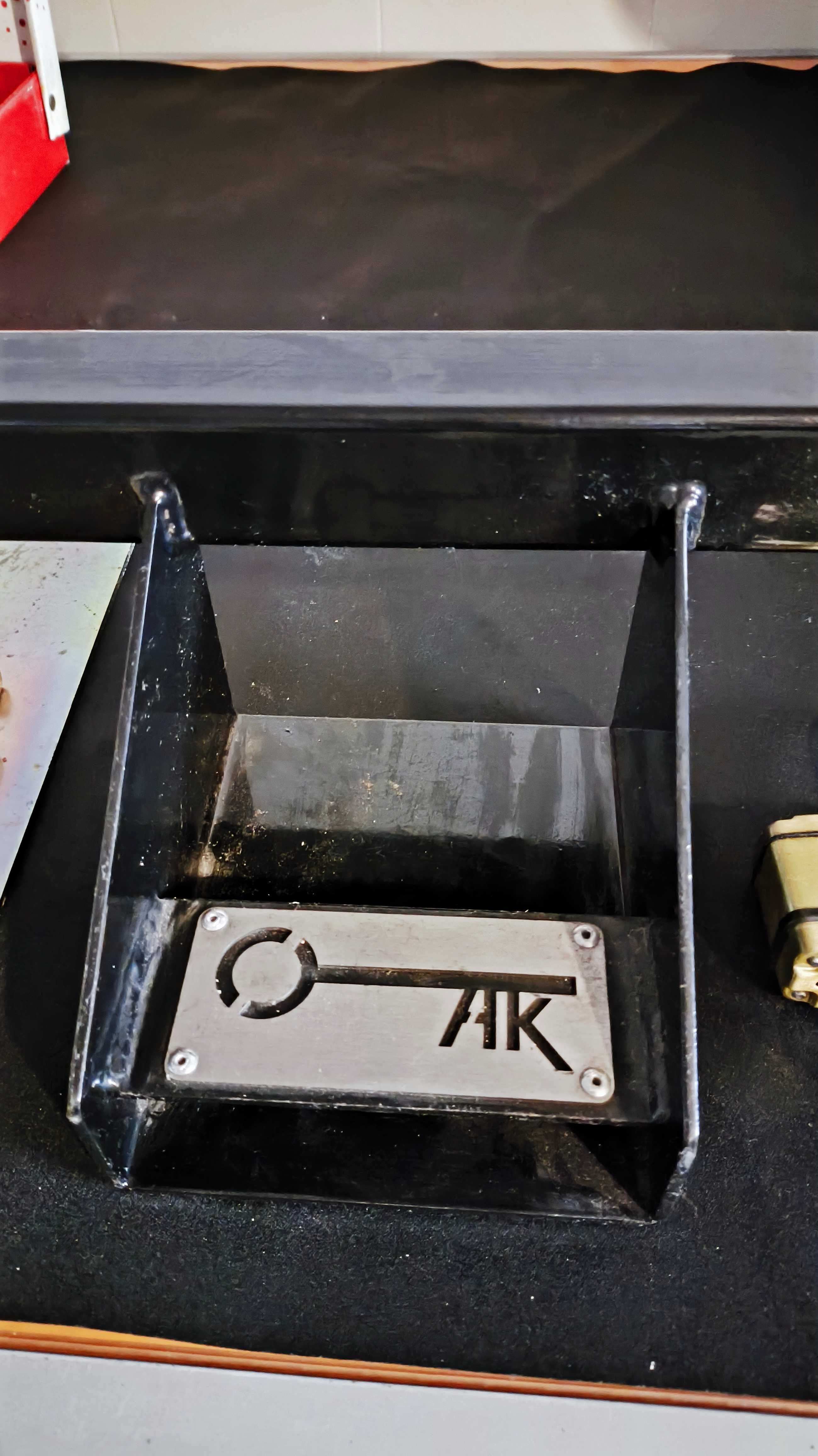Sistema antirroubo de garagem para portas basculantes