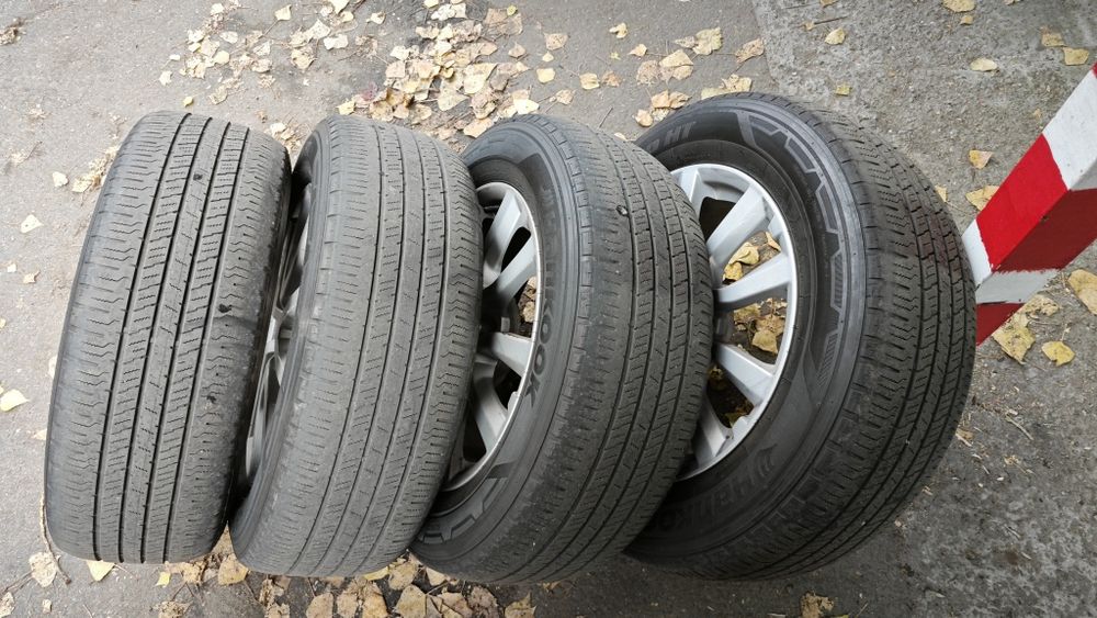 Продам резину Hankook Dynapro HT 225/65/17