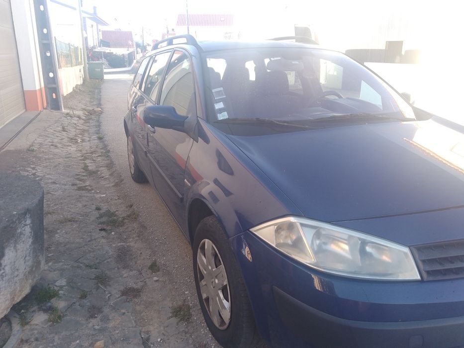 Vendendo carro renor Megane 2004