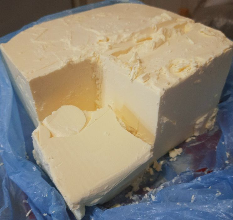Продам Український твердий сир 50% , масло 73%