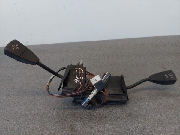 Conjunto / manetes de luzes e limpa vidros BMW 3 (E36)