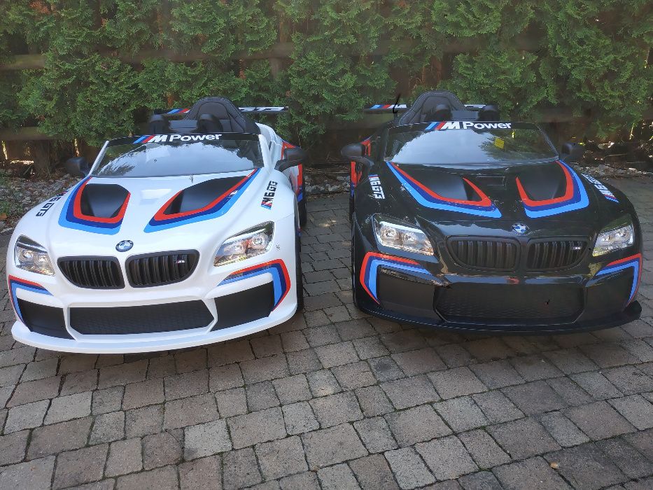 Auto na Akumulator BMW M6 GT3  - Miękkie koła , Pilot - NOWE