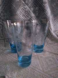 Склянки з кольорового скла
