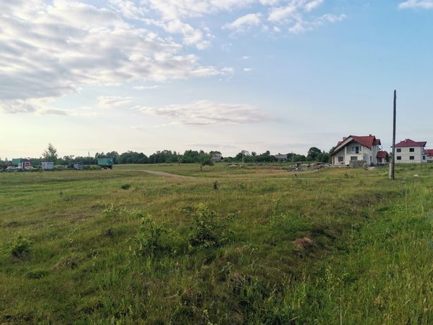 Продаж землі під будівництво село Цуцилів