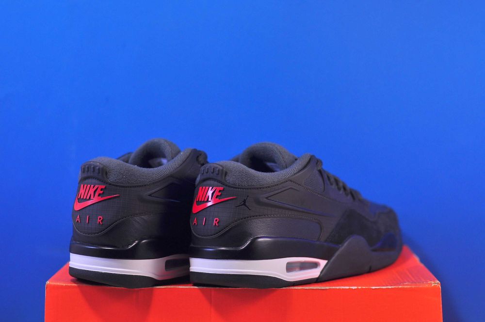 Кросівки Under Armour Phantom 4 , Nike Air Jordan 4 RM Driveway Black