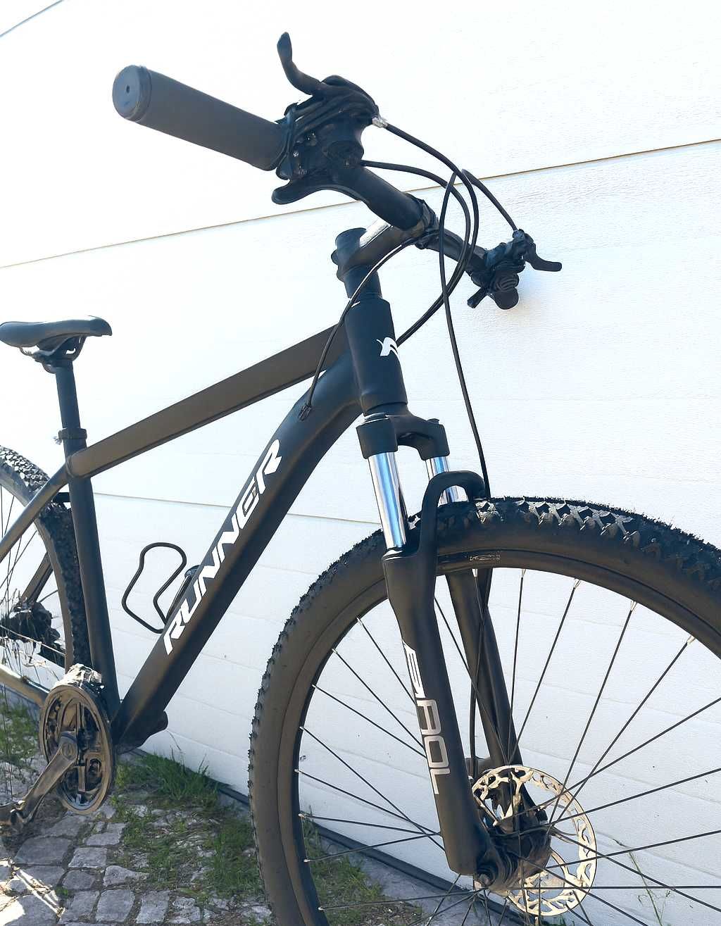 Bicicleta BTT Runner como nova – usada 1 vez (600€ nova)