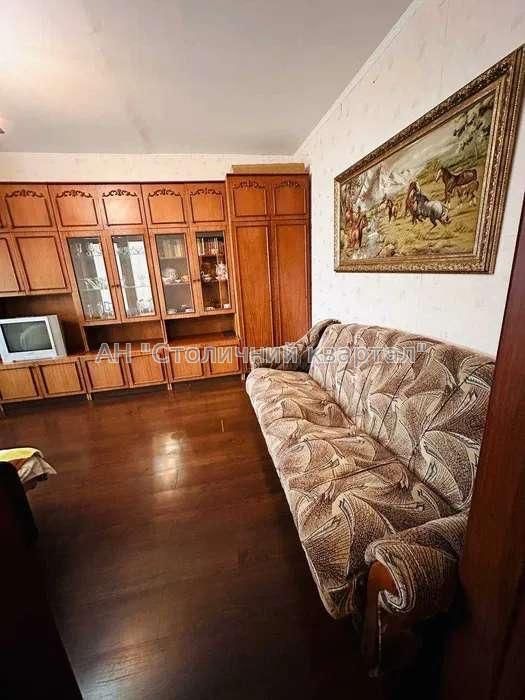 Продаж 2к квартири вул.О.Бальзака-61,Троєщіна