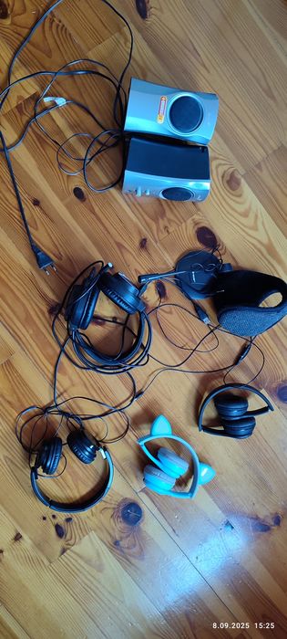 Słuchawki mikrofon głośniki