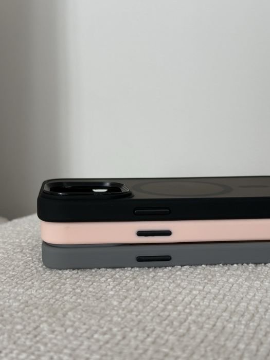Матовий чохол із MagSafe для iPhone 12, 13 pro, 15, 16, 16 pro max