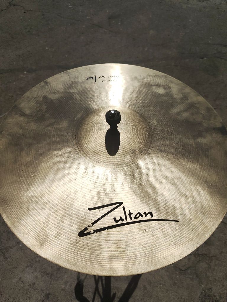 Zultan Aja Crash 17"