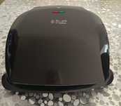 Grill elektryczny Russell Hobbs