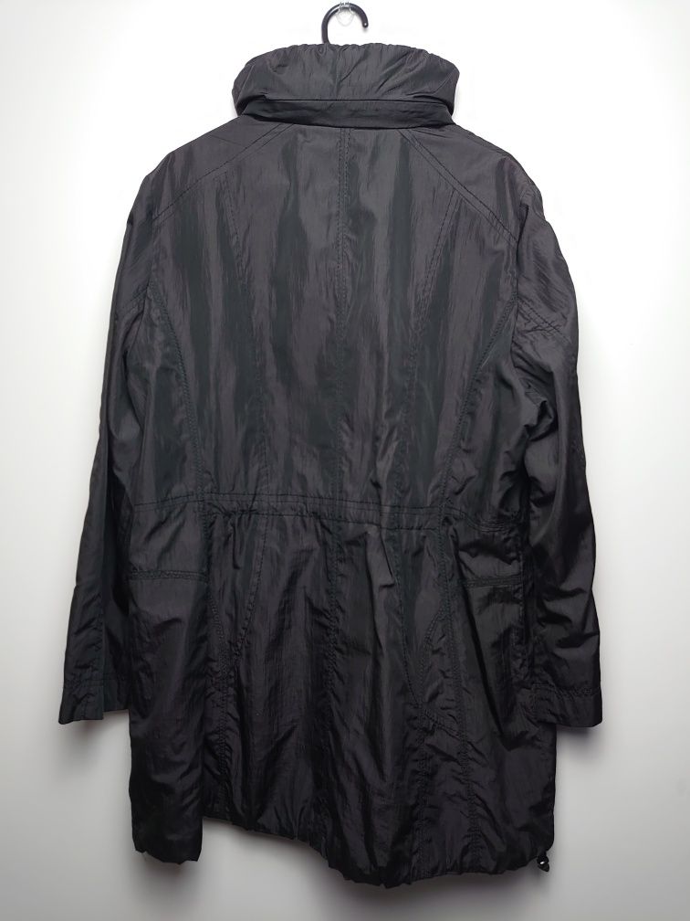 Czarna kurtka przeciwdeszczowa Gerry Weber