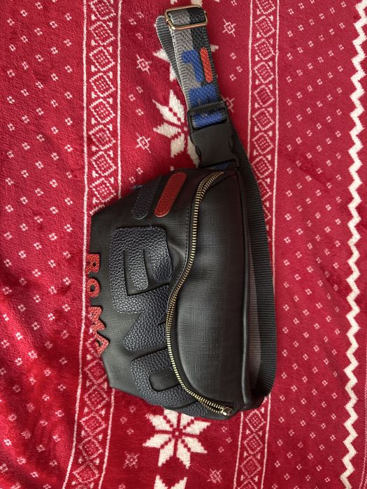 Сумка Барсетка , 1 год использования