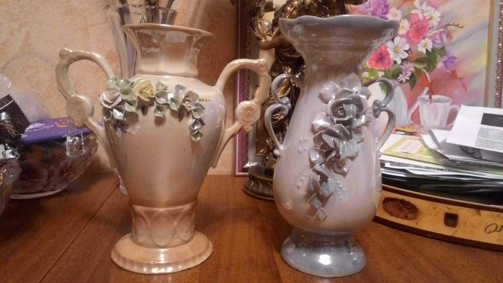 Стаканы и фужеры, и Керамические не большие очень красивые вазочки