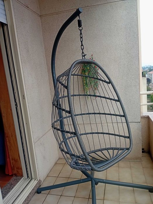 Cadeira Baloiço de Jardim