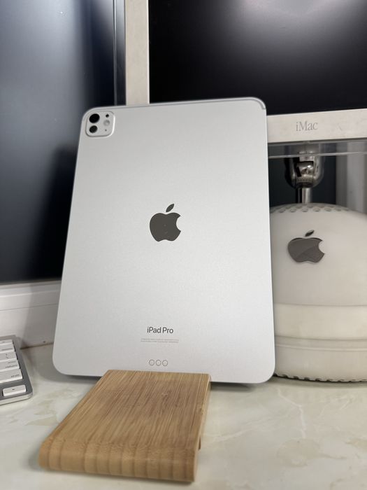 iPad Pro 11 M4 2024 256Gb Silver WiFi Ідеальний стан як новий! (MVV93)
