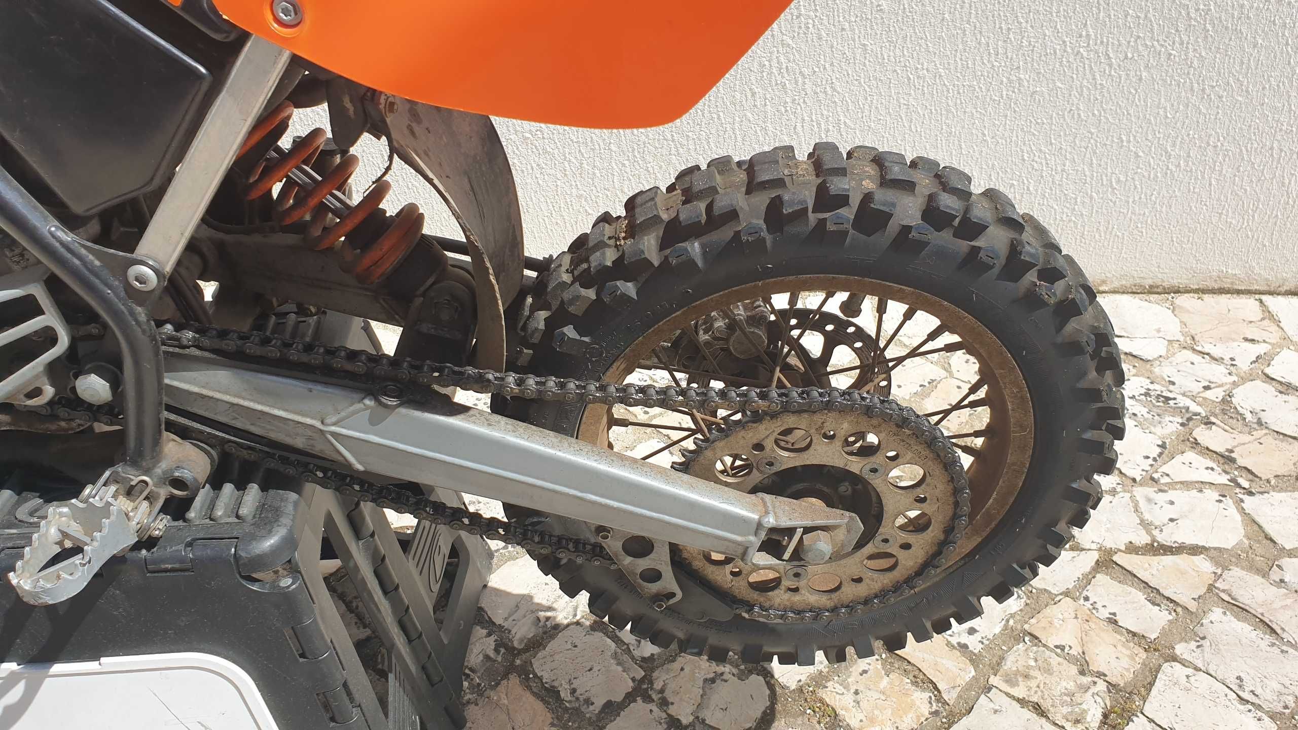 KTM 65 SX 2007, em bom estado geral