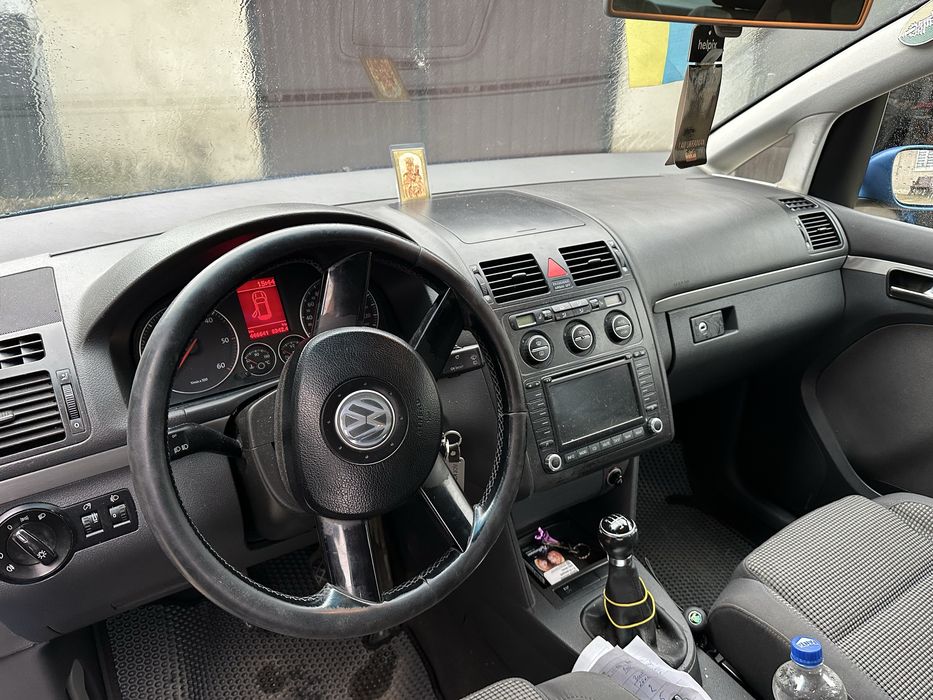 Продам сімейне авто.вкладень не потребує.