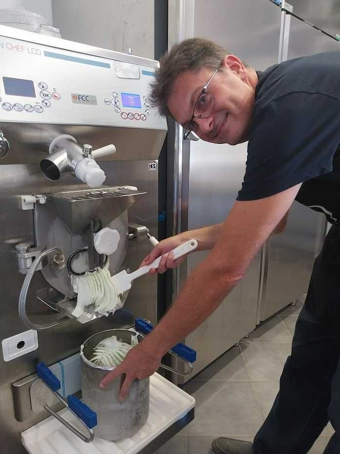 Fábrica de Gelado em Albufeira (no centro do Algarve)