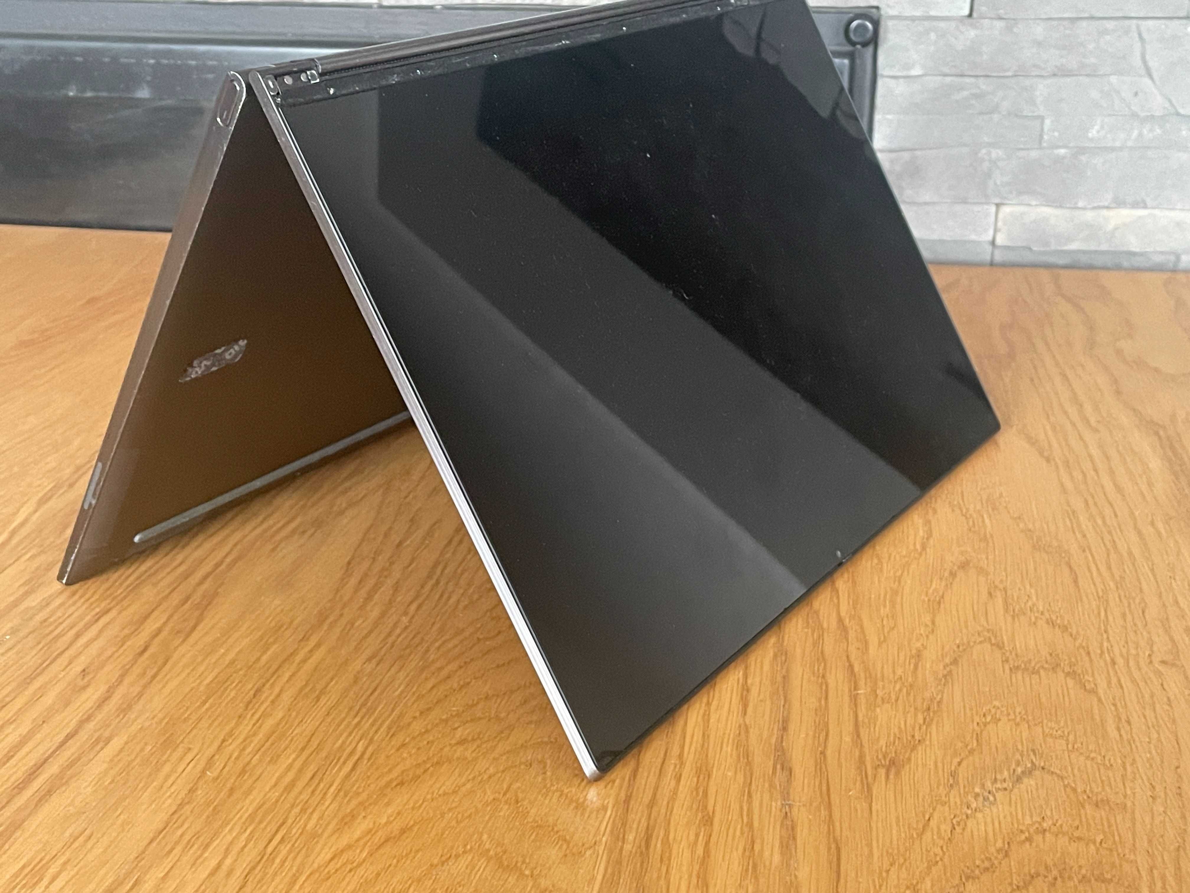 Laptop Lenovo Yoga C930 i7-8g / 16GB ram / 512 SSD / 2 w 1 Win 11