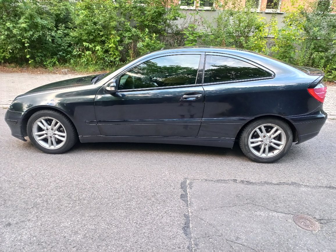 Mercedes C 220cdi sportcupe automat klima Panorama skóry!