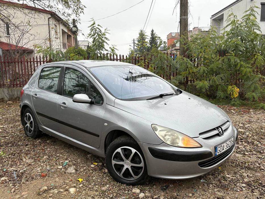 Peugeot 307 1.6 HDI 2003 Święta Otwarte 
Komis KOSARIK – Łódź
Adres: Z