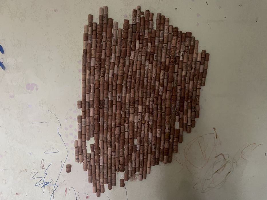 Пробки от вина. Половинки