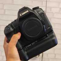 Canon 5D mk II + grip Canon BG-E6