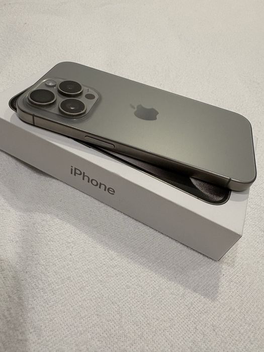 Iphone 15 Pro 128gb natural titanium