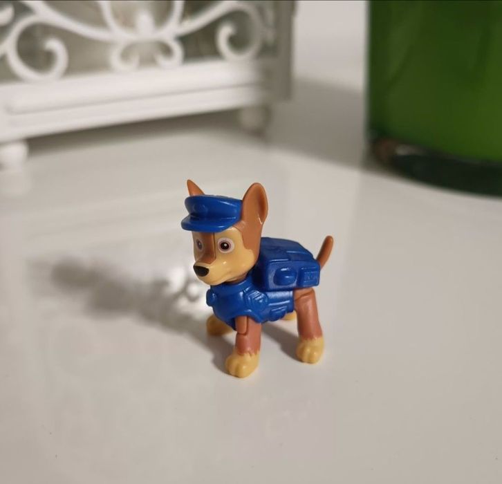 Chase Psi Patrol figurka Kinder Niespodzianka 2025