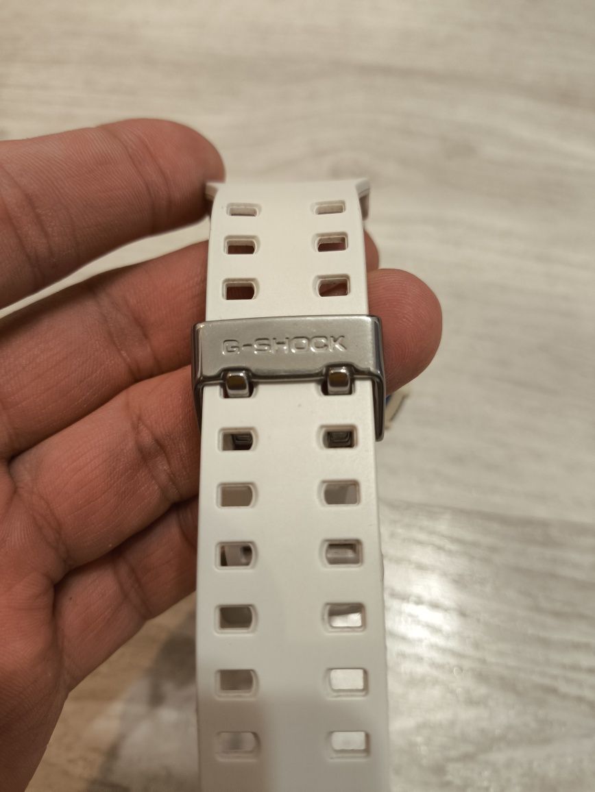 Casio Gshock GA 100 B 7AER