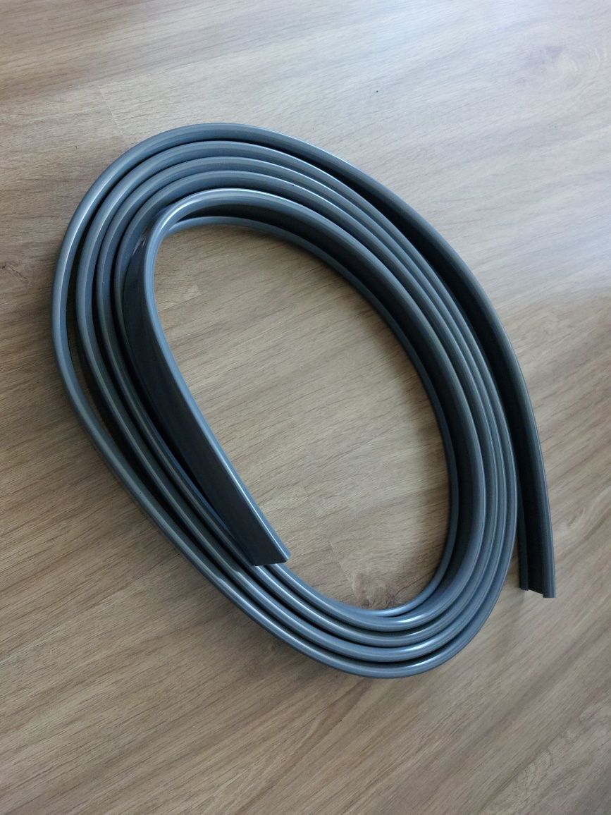Listwa poręczowa,pochwyt PVC 40x8 ciemny popiel 6 metrów