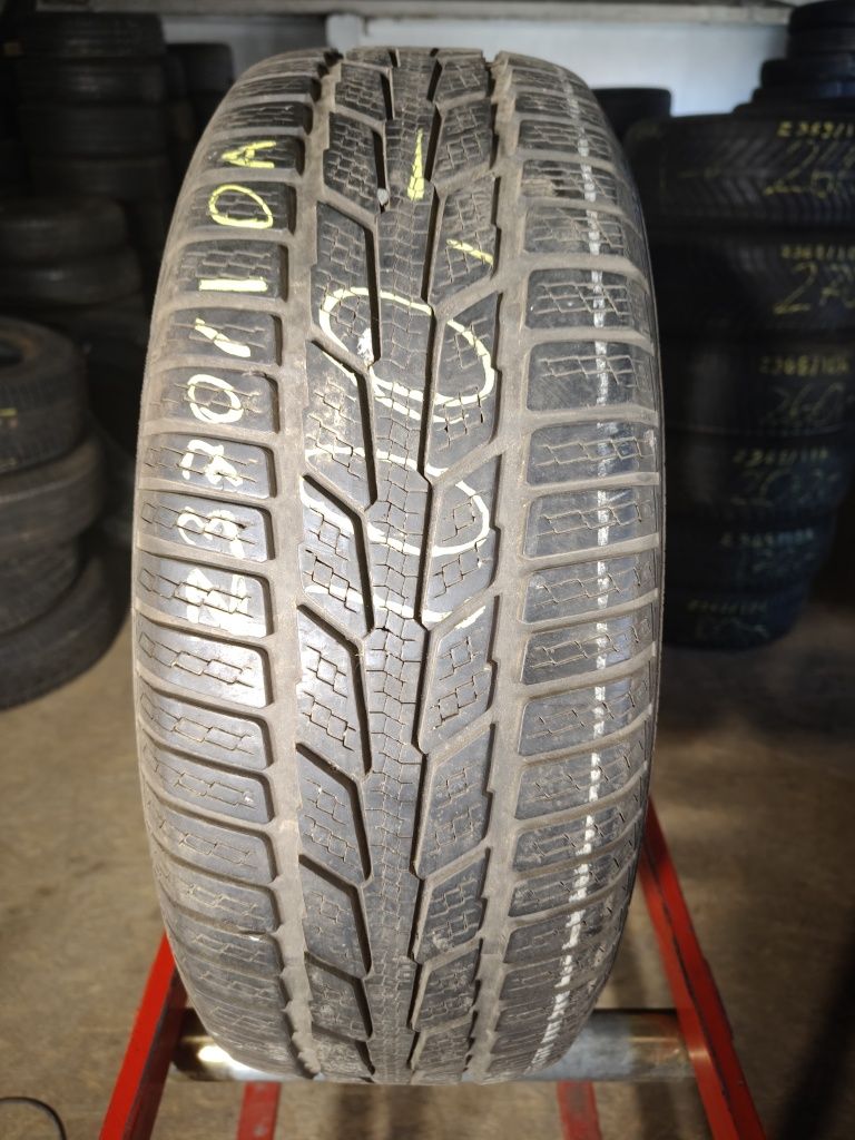 215/65R16 98 H Semperit Speed-Grip    Z370/10A