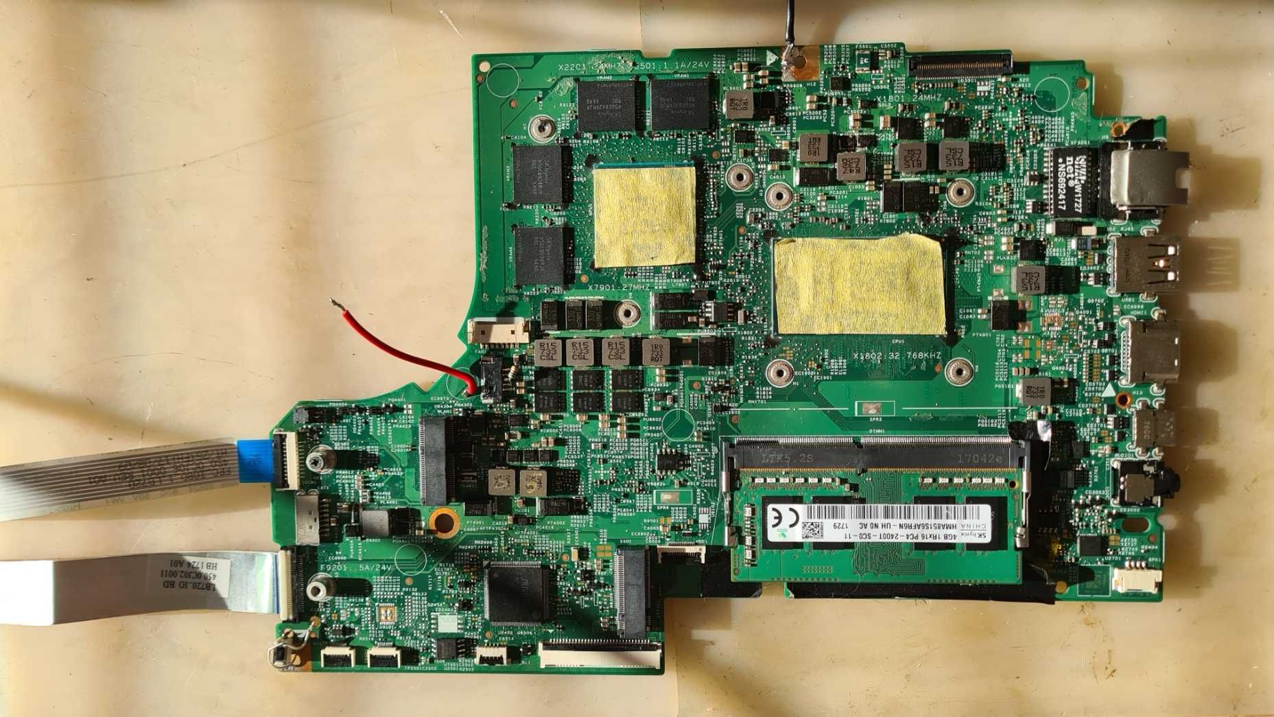 Lenovo 720-15ikb model 81C7 під відновлення