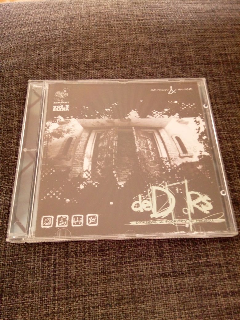 Dedors - Dziennik z podróży w miejscu CD