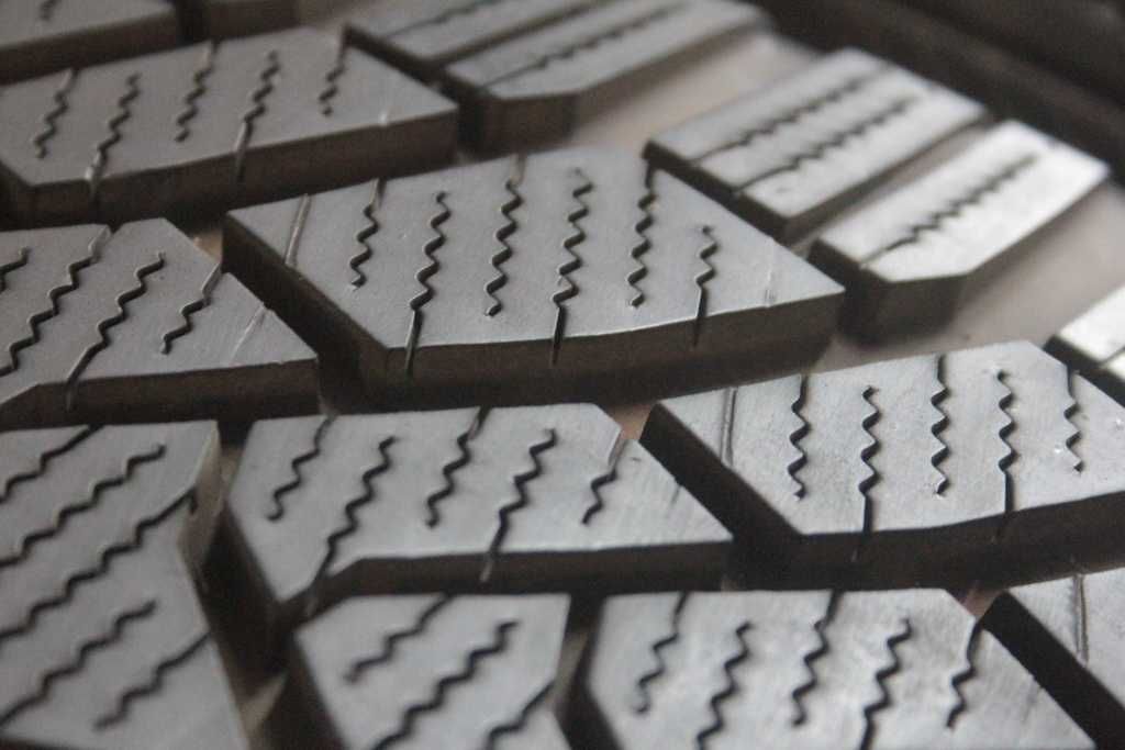 225/50/17 Continental ContiWinterContact TS850 225/50 R17 98H XL