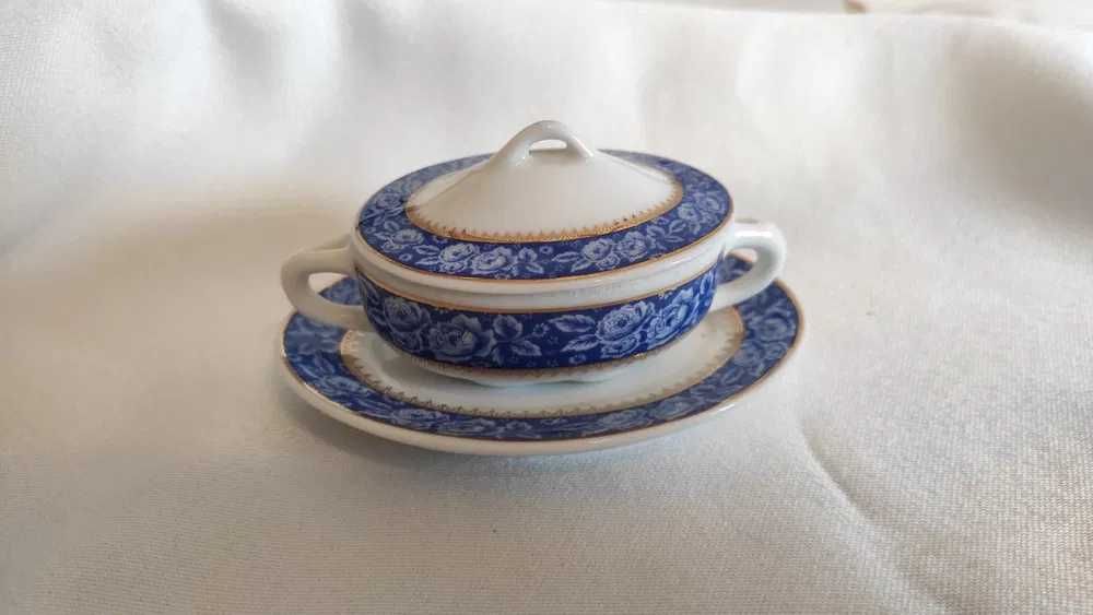 Kolekcjonerskie Miniatury Porcelany WAZA - Porcelain Art