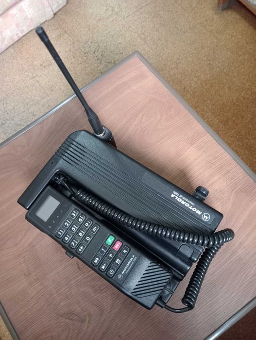 Telemóvel Motorola antigo