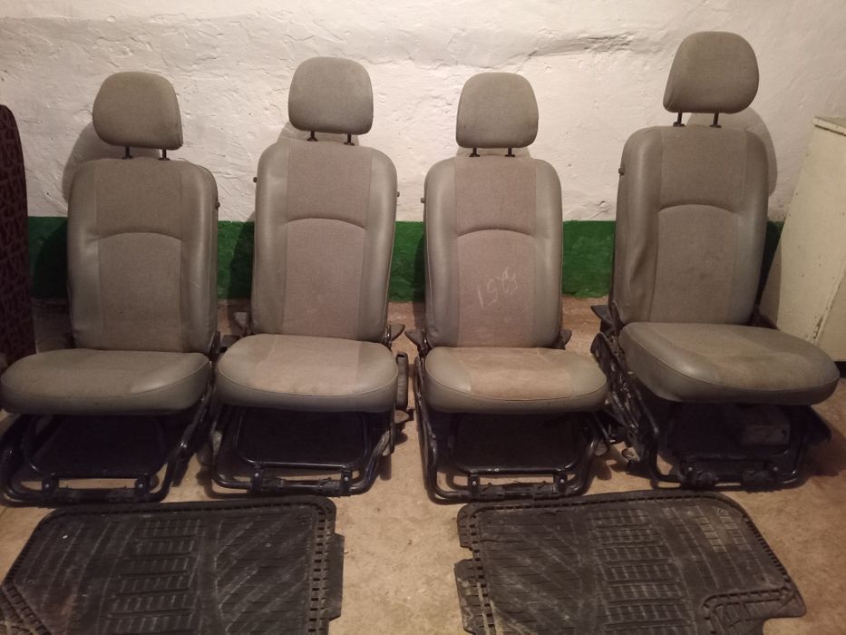 2500грн=5шт  Сидіння Рено Канго 2006-2008