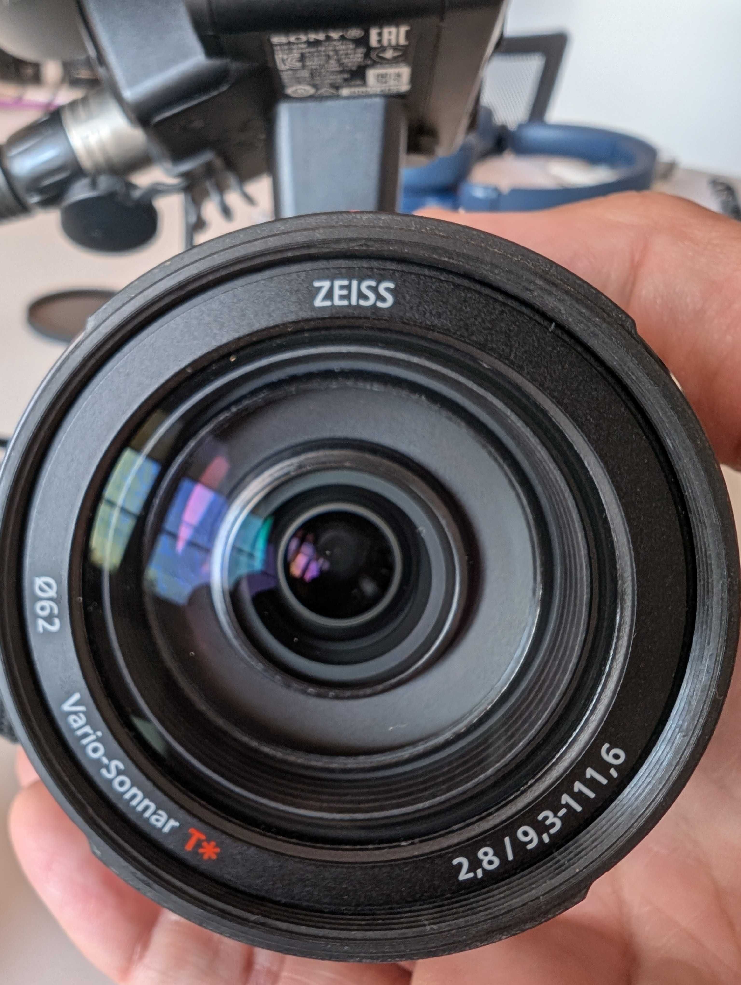 Filmadora Sony 4K FDR-AX700 + Kit de Áudio Profissional
