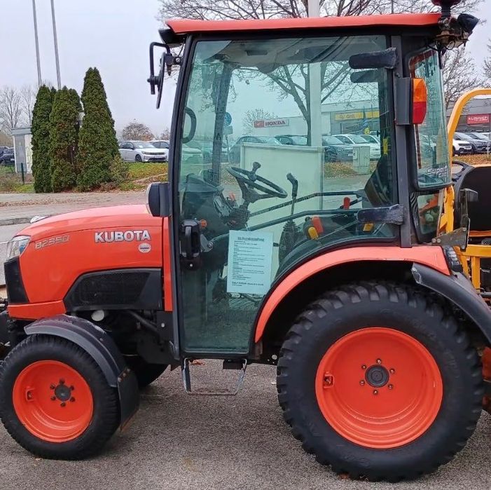Ciągnik Kubota B2350 to samo co Kubota  B2231  Salon jak stv klima bx