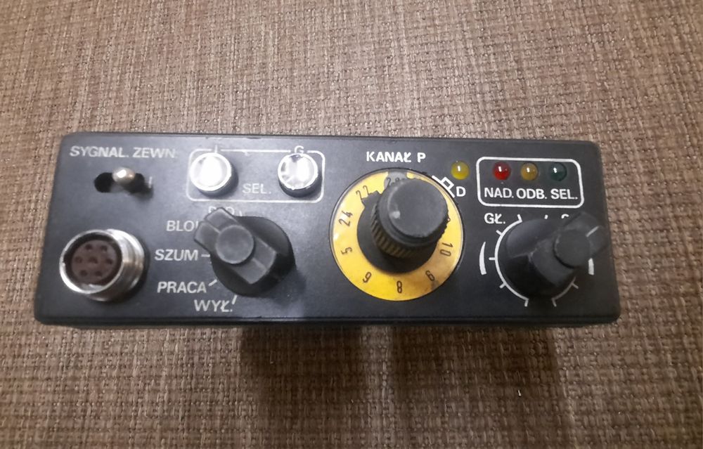 Milicja wtyczka radmor radiostacja zomo ormo unitra radiotelefon ptl