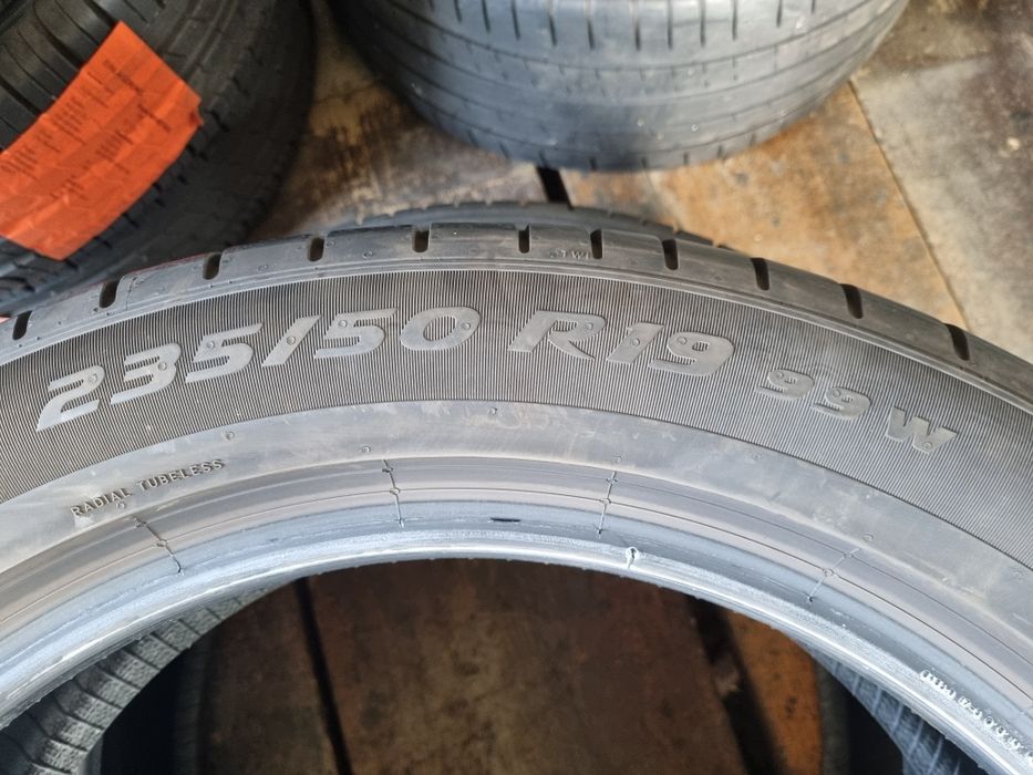 235/50/19 99W Pirelli P Zero 2020.r 7mm 4sztuki