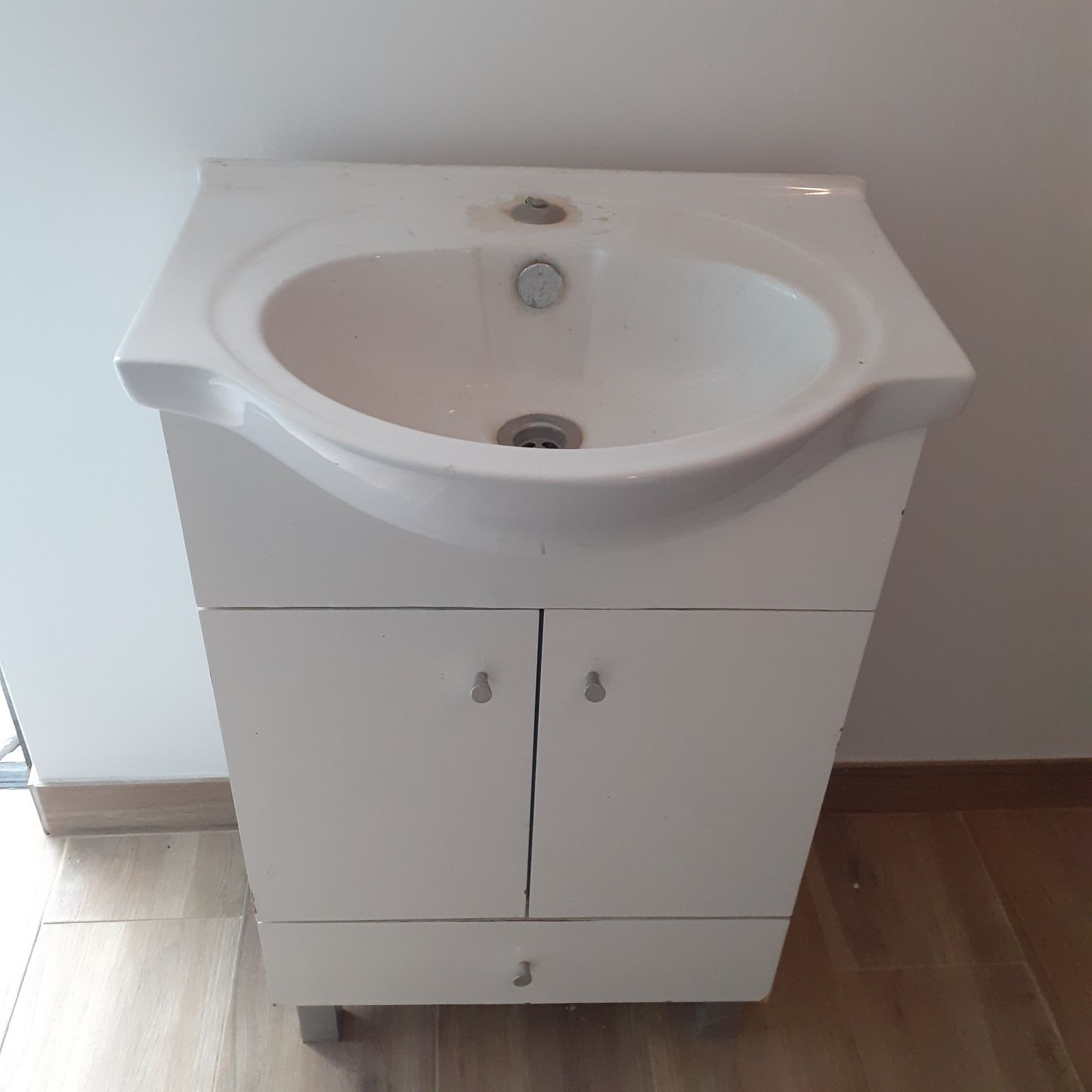 Móvel Wc Com lavatório e gavetas.Bom Estado