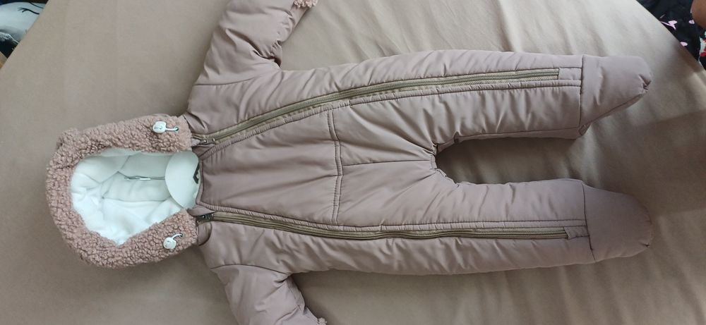 Зимний комбинезон + шапка