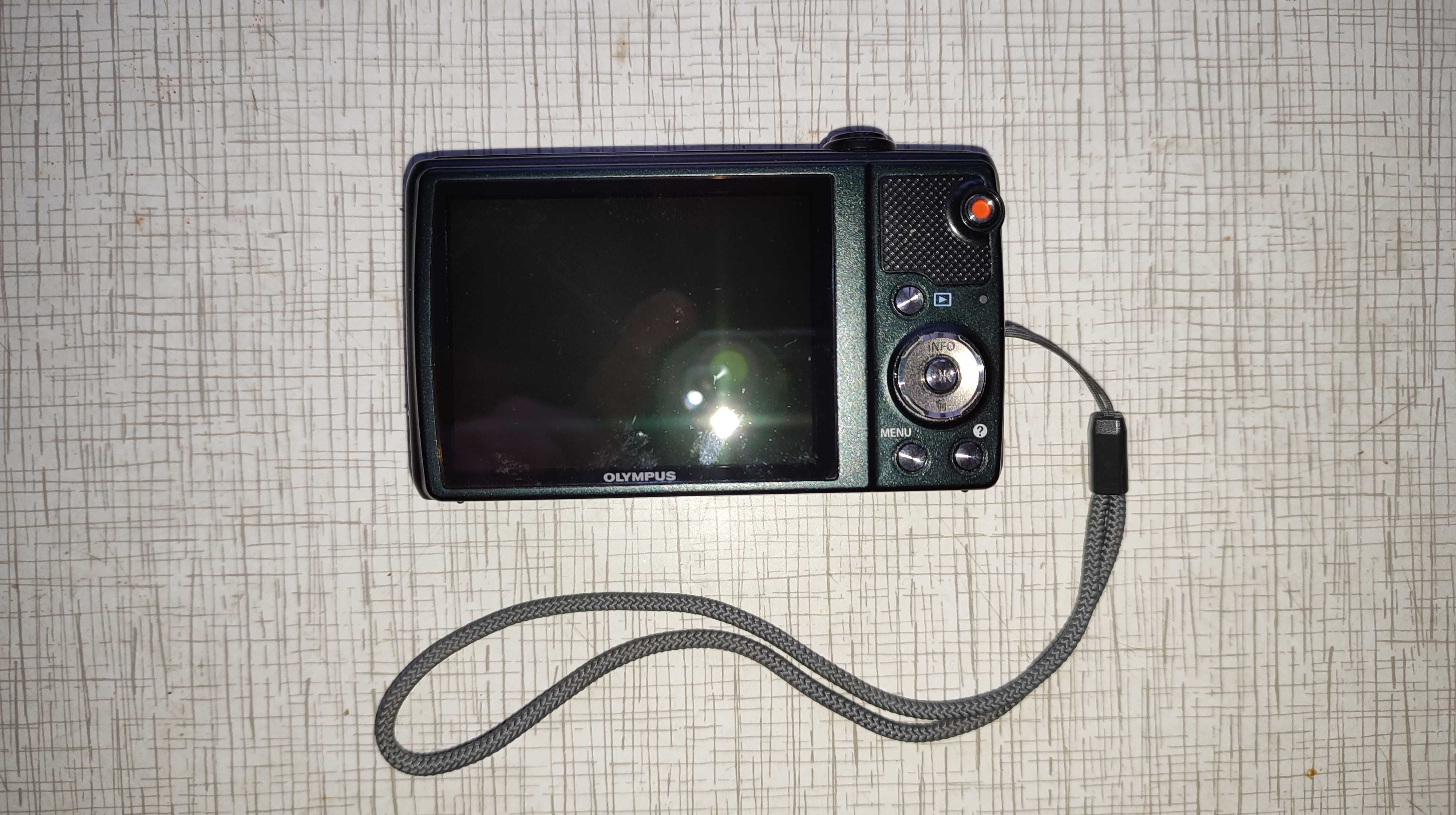 Цифрова фотокамера Olympus VR-350